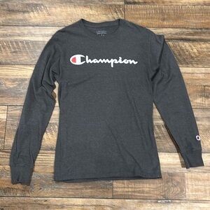Champion Longsleeve Shirt
